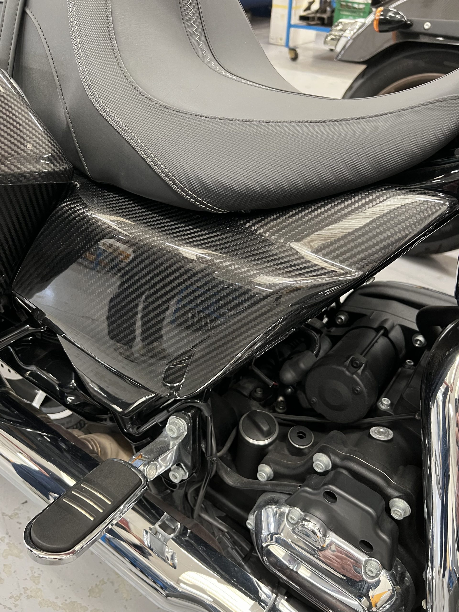 Art.LCA-SP3 - Premium Quality Carbon Fiber Side Covers For 2024 and Up Touring - Image 9