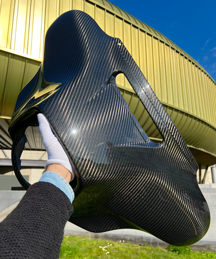 Art.Torino - Premium Quality Carbon Fiber Outer Fairing Batwing For 2014 To 2023 Street Glide/Street Glide Special/Street Glide CVO/Electra Glide/Ultra Limited/Tri Glide Ultra