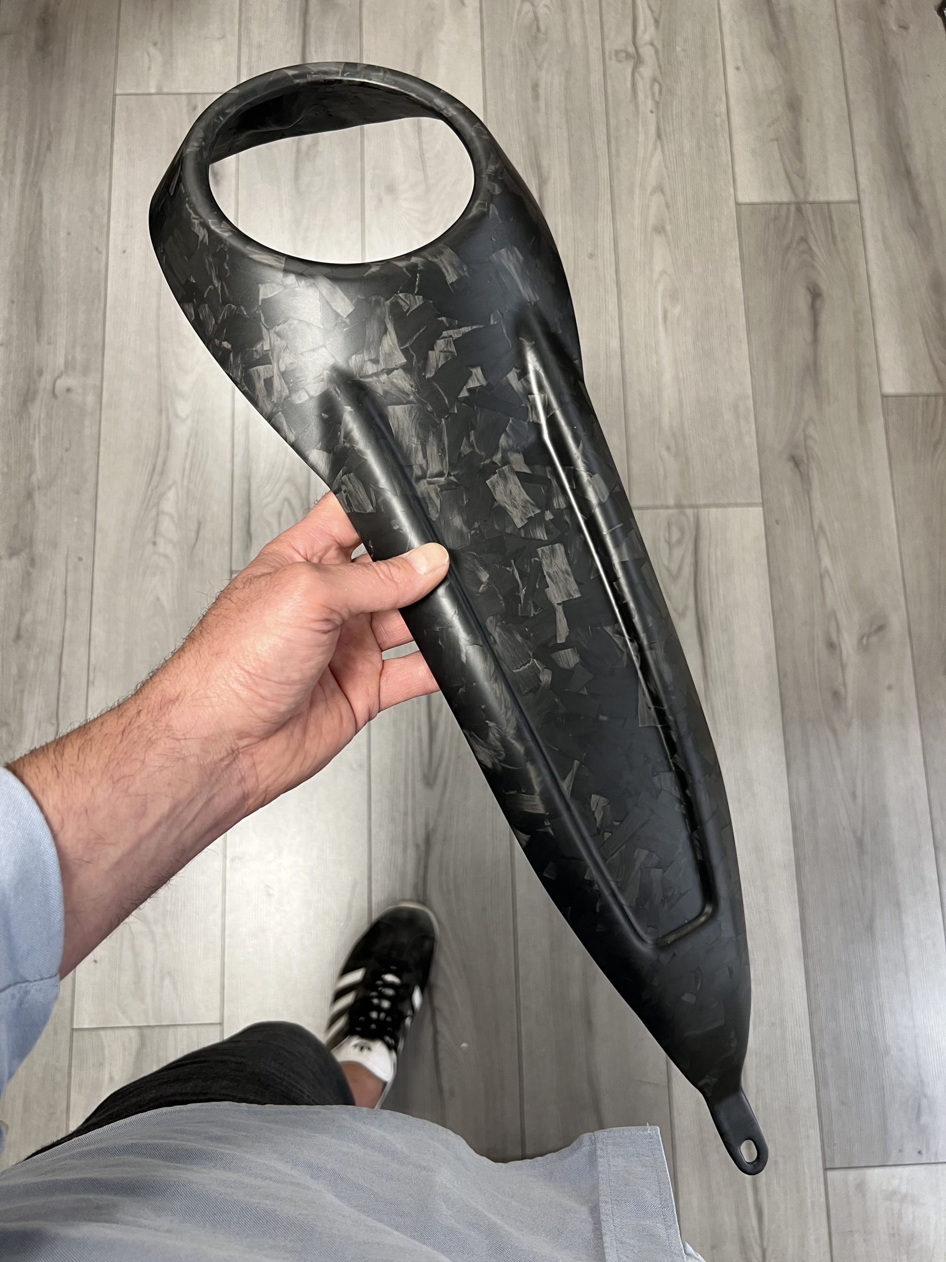 Art.Stelvio - Premium Quality Carbon Fiber Gas Tank Dash Cover For 2024 and Up Road Glide - Street Glide - Image 3