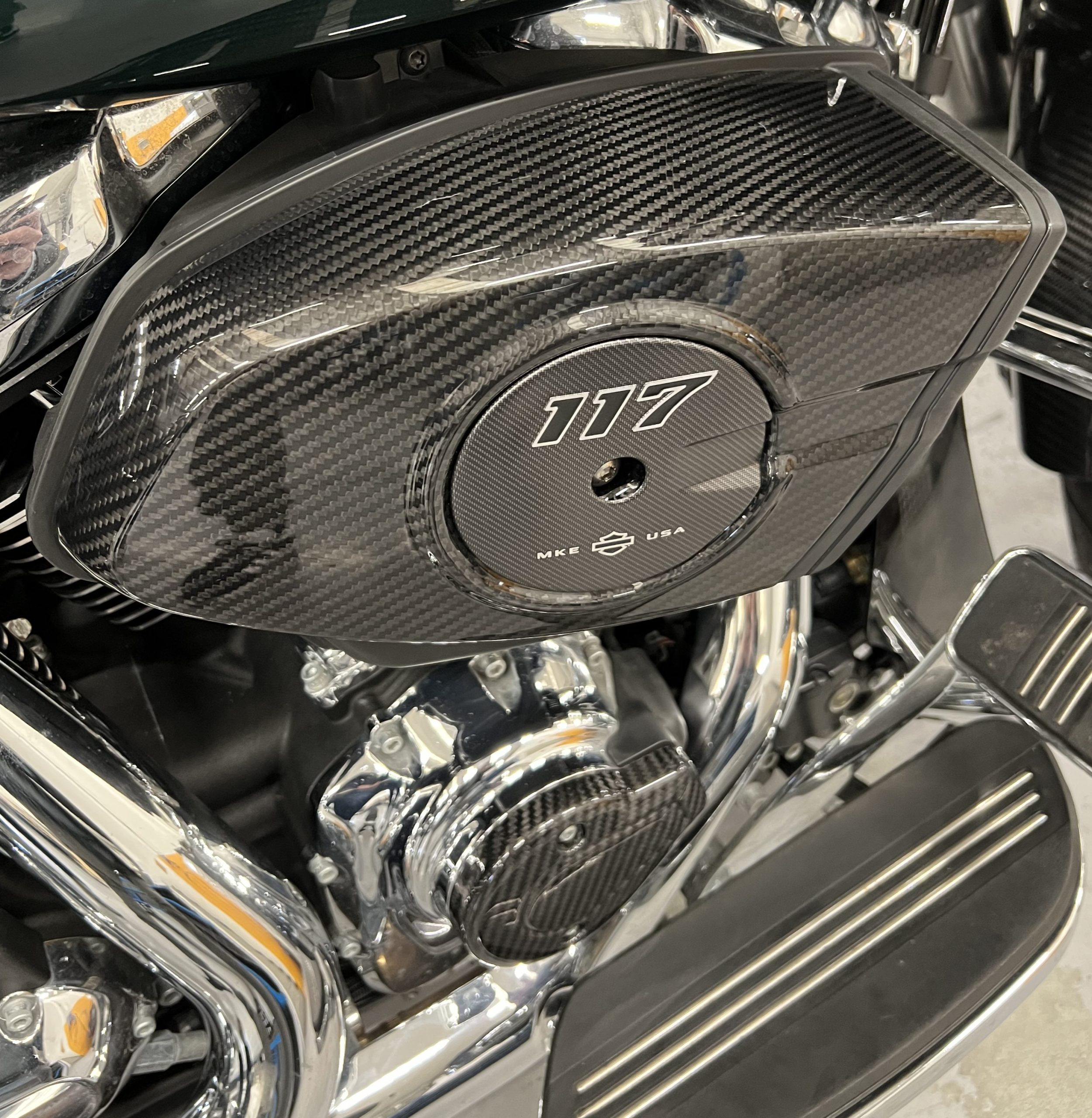 Art.Rivale - Premium Quality Carbon Fiber OEM Air Filter Cover 117" Road Glide and Street Glide - Image 4