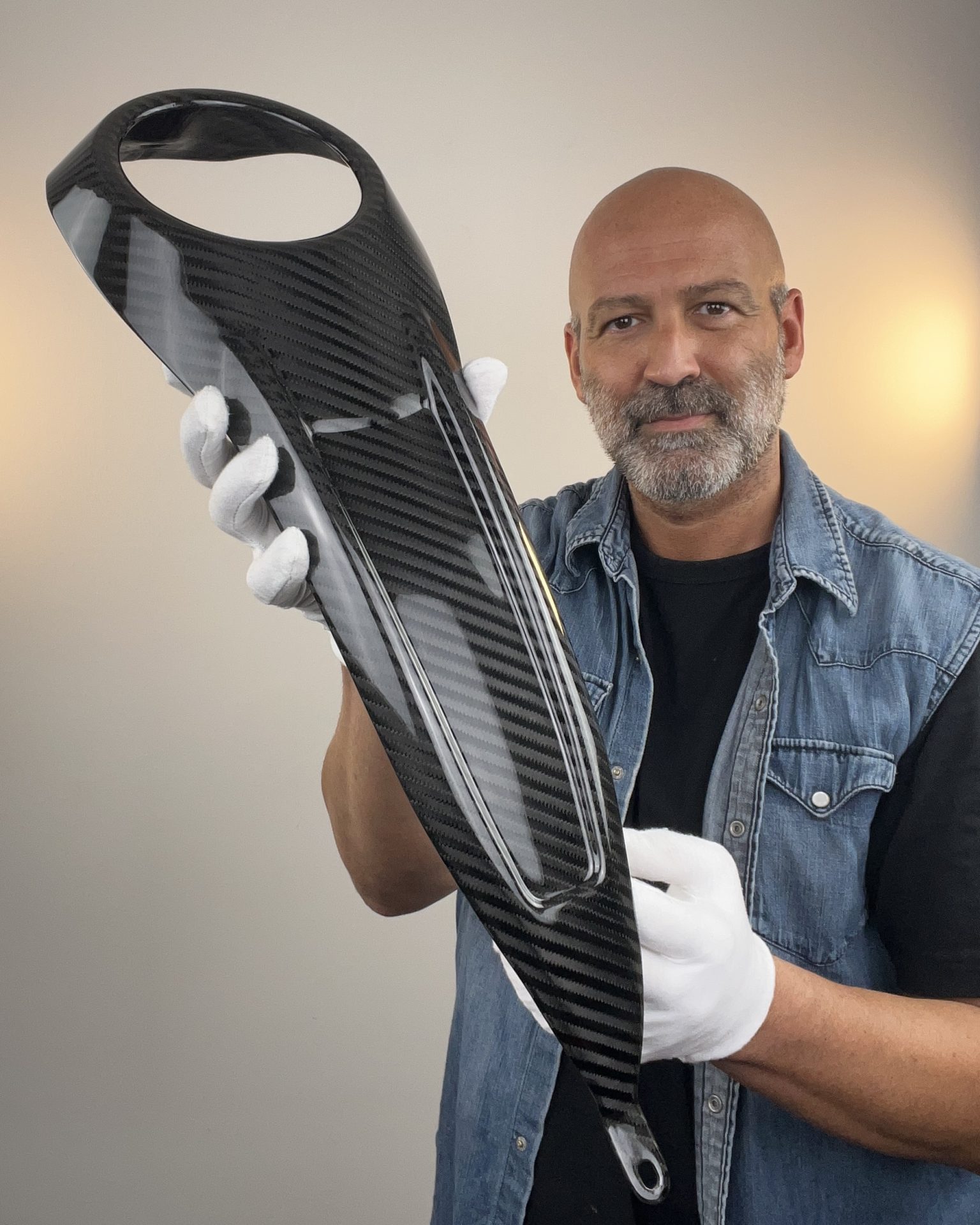 Art.Stelvio - Premium Quality Carbon Fiber Gas Tank Dash Cover For 2024 and Up Road Glide - Street Glide - Image 4
