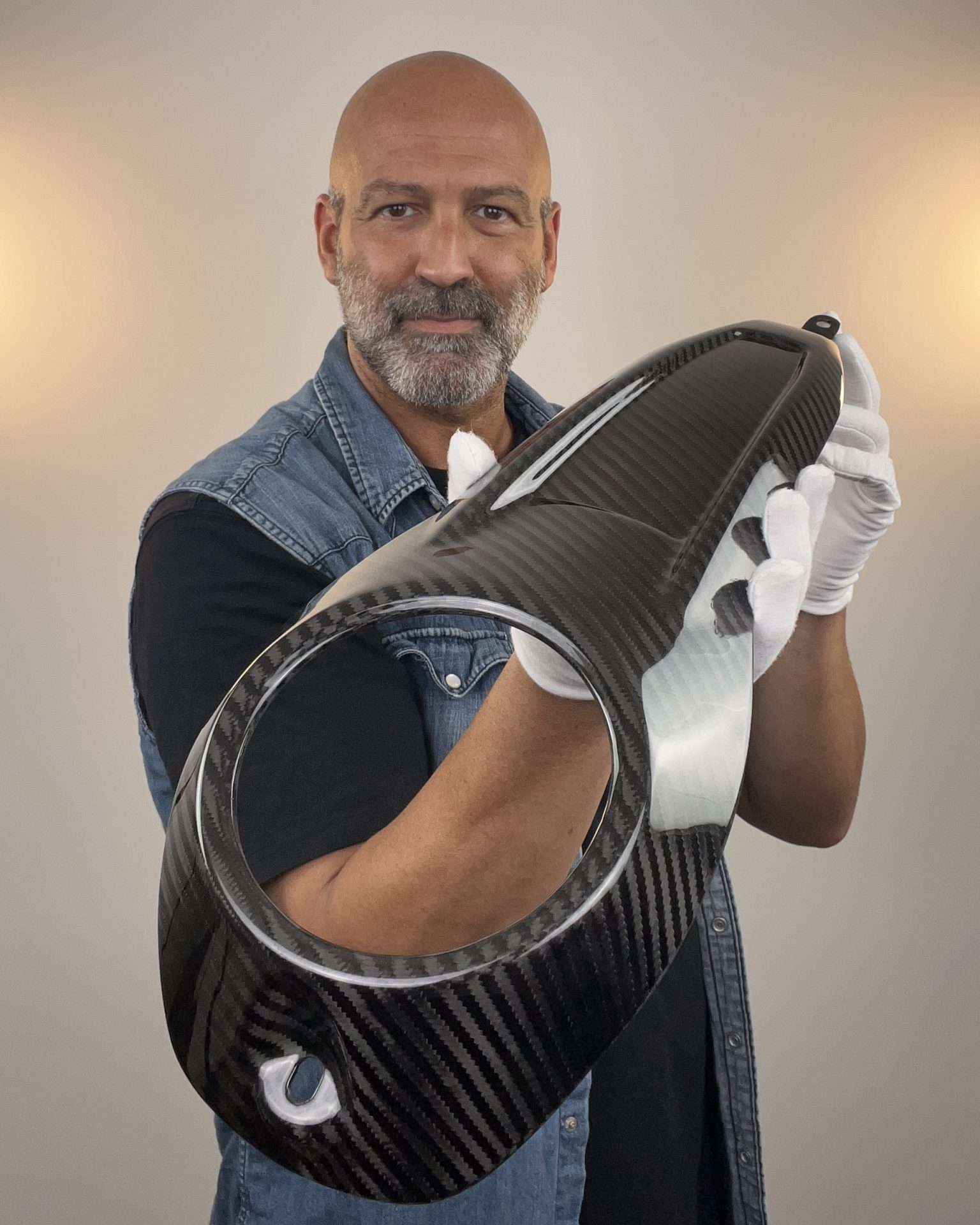 Art.Stelvio - Premium Quality Carbon Fiber Gas Tank Dash Cover For 2024 and Up Road Glide - Street Glide - Image 3