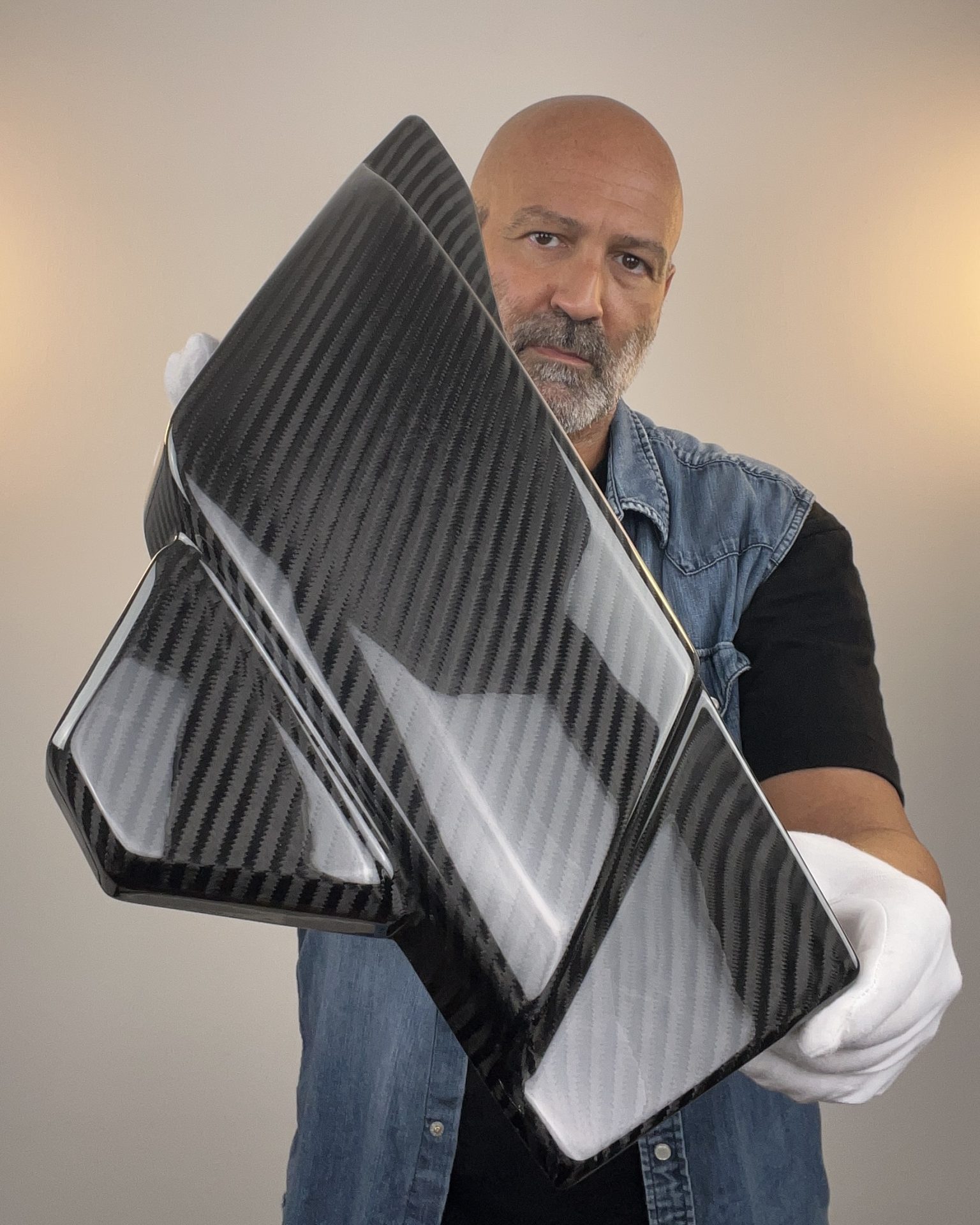 Art.LCA-SP3 - Premium Quality Carbon Fiber Side Covers For 2024 and Up Touring