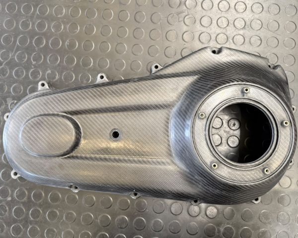 Art.Milwaukee 8.4 - Premium Quality Carbon Fiber M8 Softail Outer Primary Cover